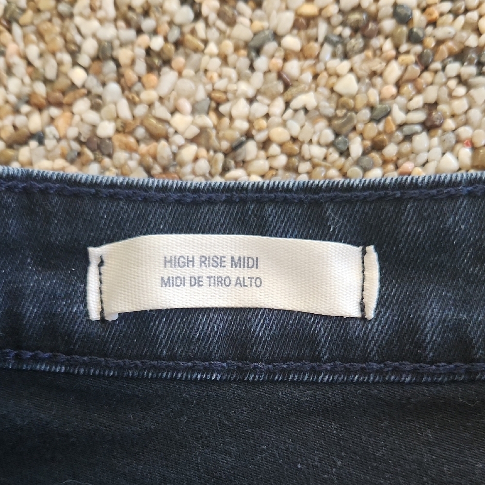 Universal Thread High Rise‎ Midi, Size 8 - Picture 4 of 4
